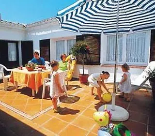 Otel Pueblo El Dorado Playa